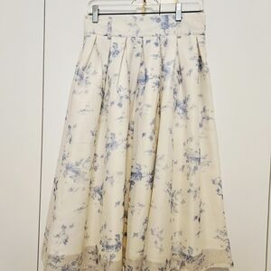 Chicwish Blue and Cream Floral A-Line Skirt